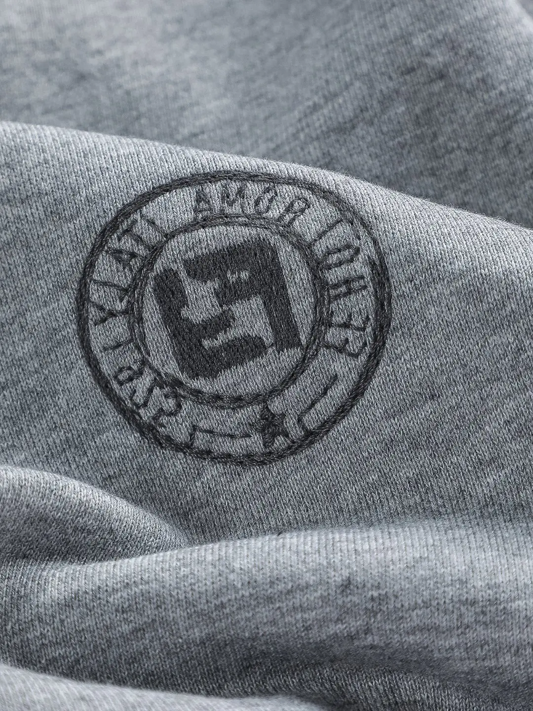 Logo-Embroidered Zip-Up Hooded Gilet D22524120 — view 7