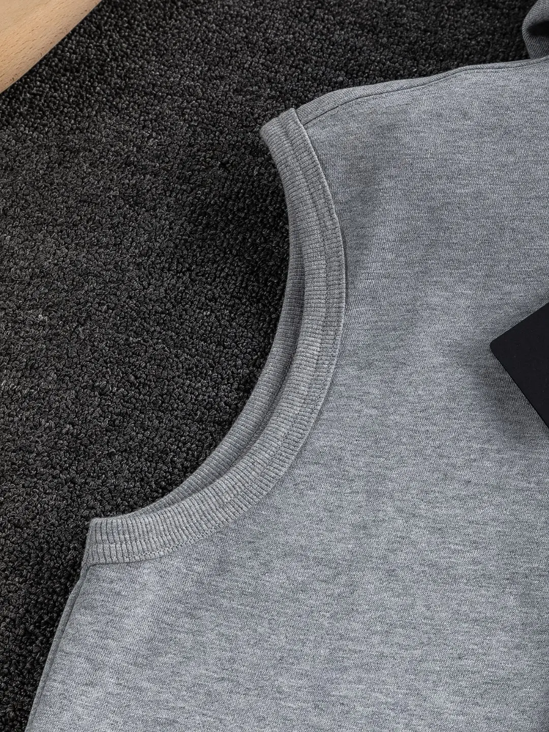 Logo-Embroidered Zip-Up Hooded Gilet D22524120 — view 13