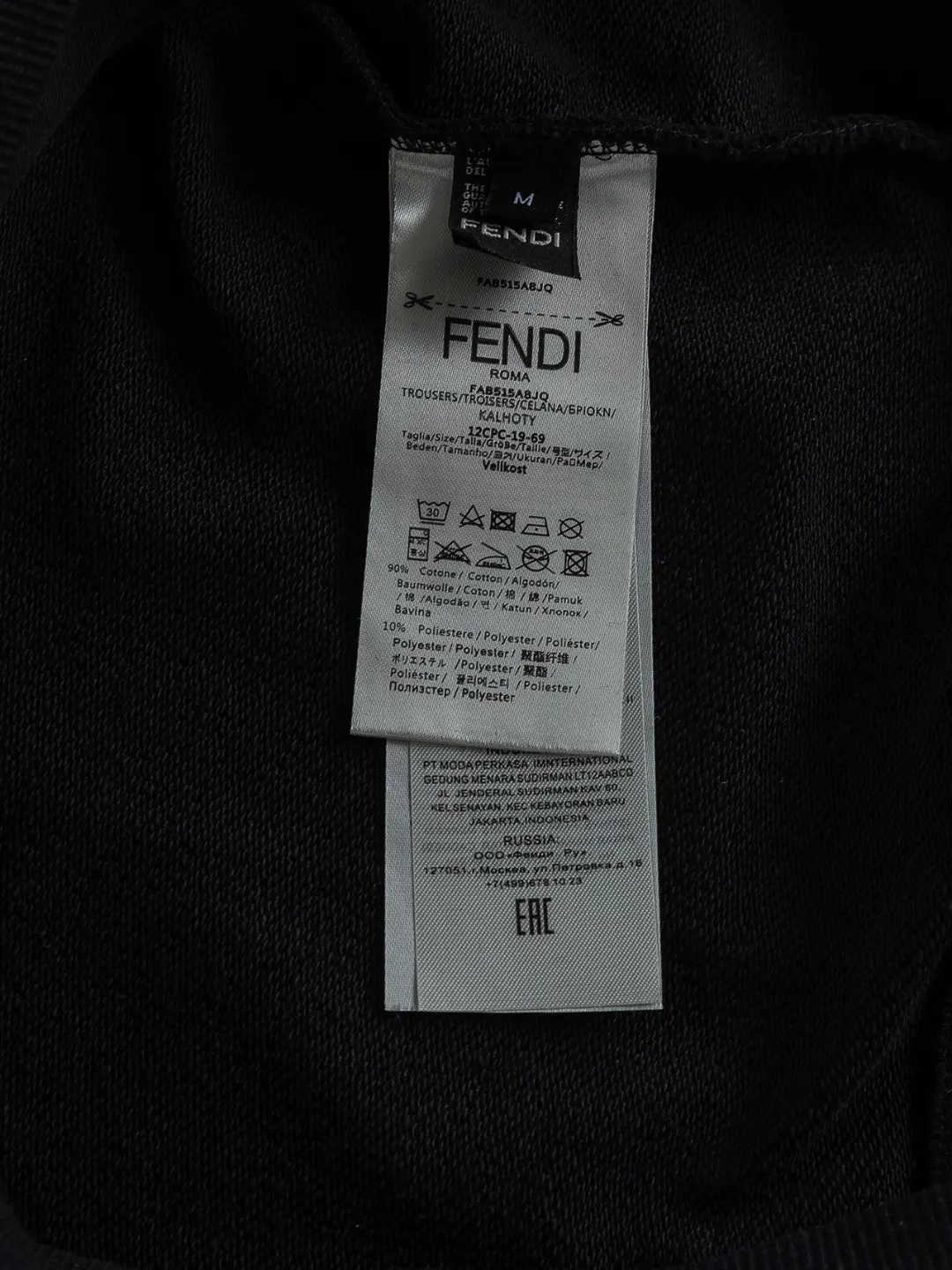 Logo-Embroidered Zip-Up Hooded Gilet D22524121 — view 13