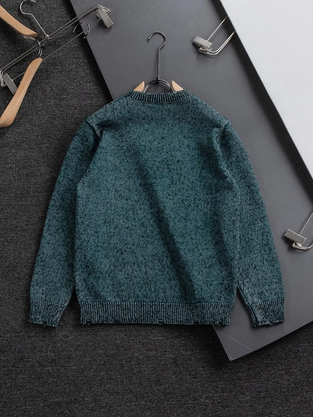 Logo-Embroidered Wool and Cashmere-Blend Sweater D22524115 — view 2