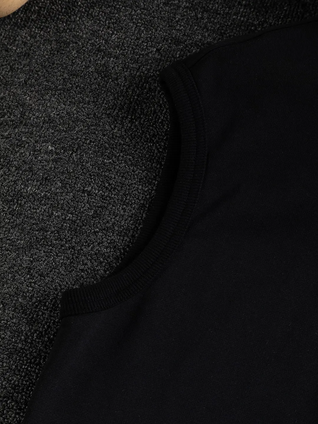 Logo-Appliqué Zip-Up Hooded Gilet D22524118 — view 8