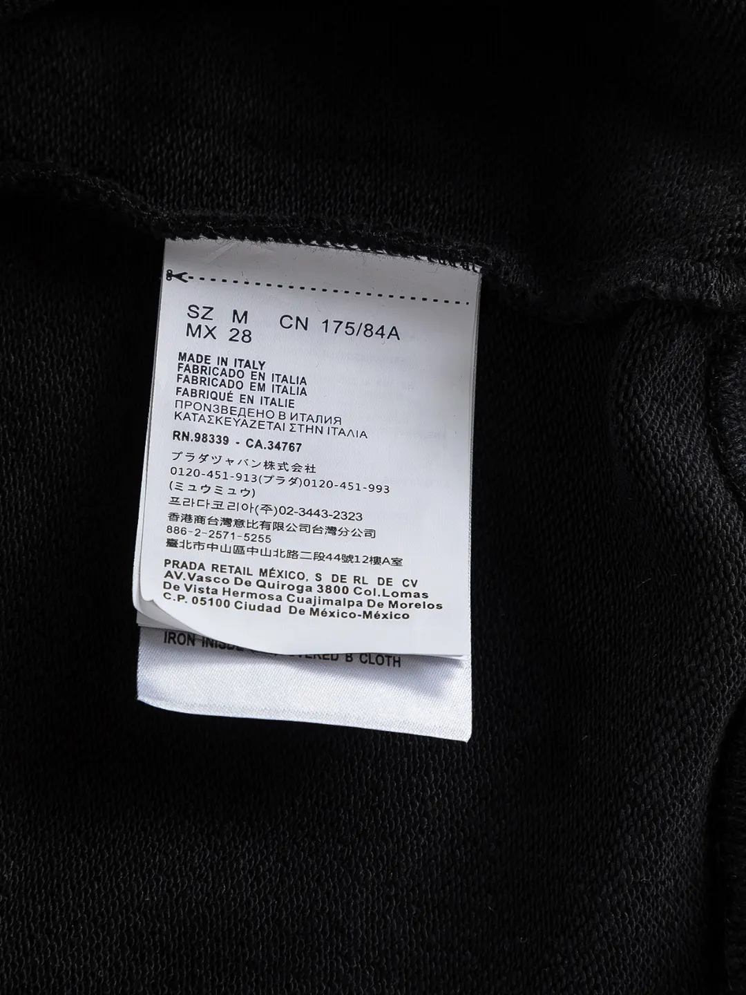 Logo-Appliqué Zip-Up Hooded Gilet D22524118 — view 14