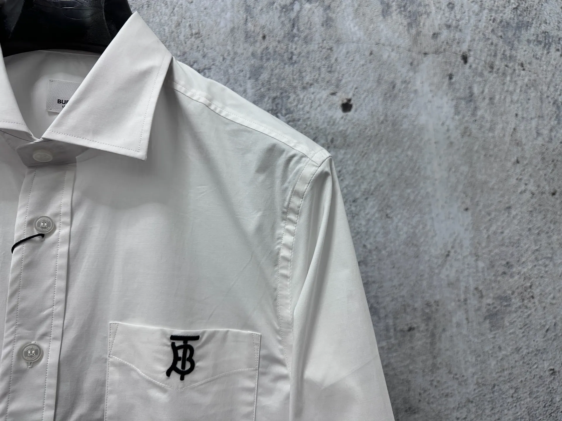 Embroidered Logo Pocket Cotton-Nylon Shirt D22524869 — view 3