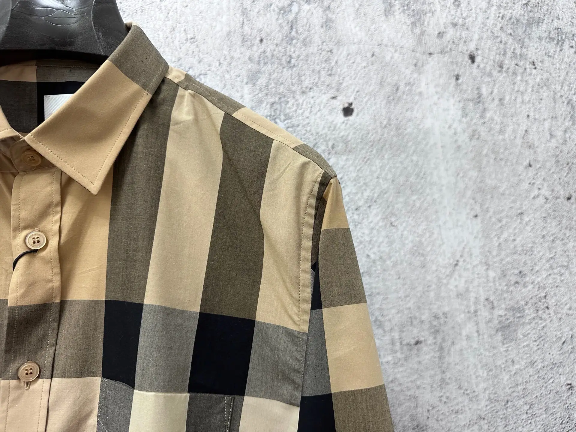 Classic Check Cotton Poplin Shirt D22524863 — view 3