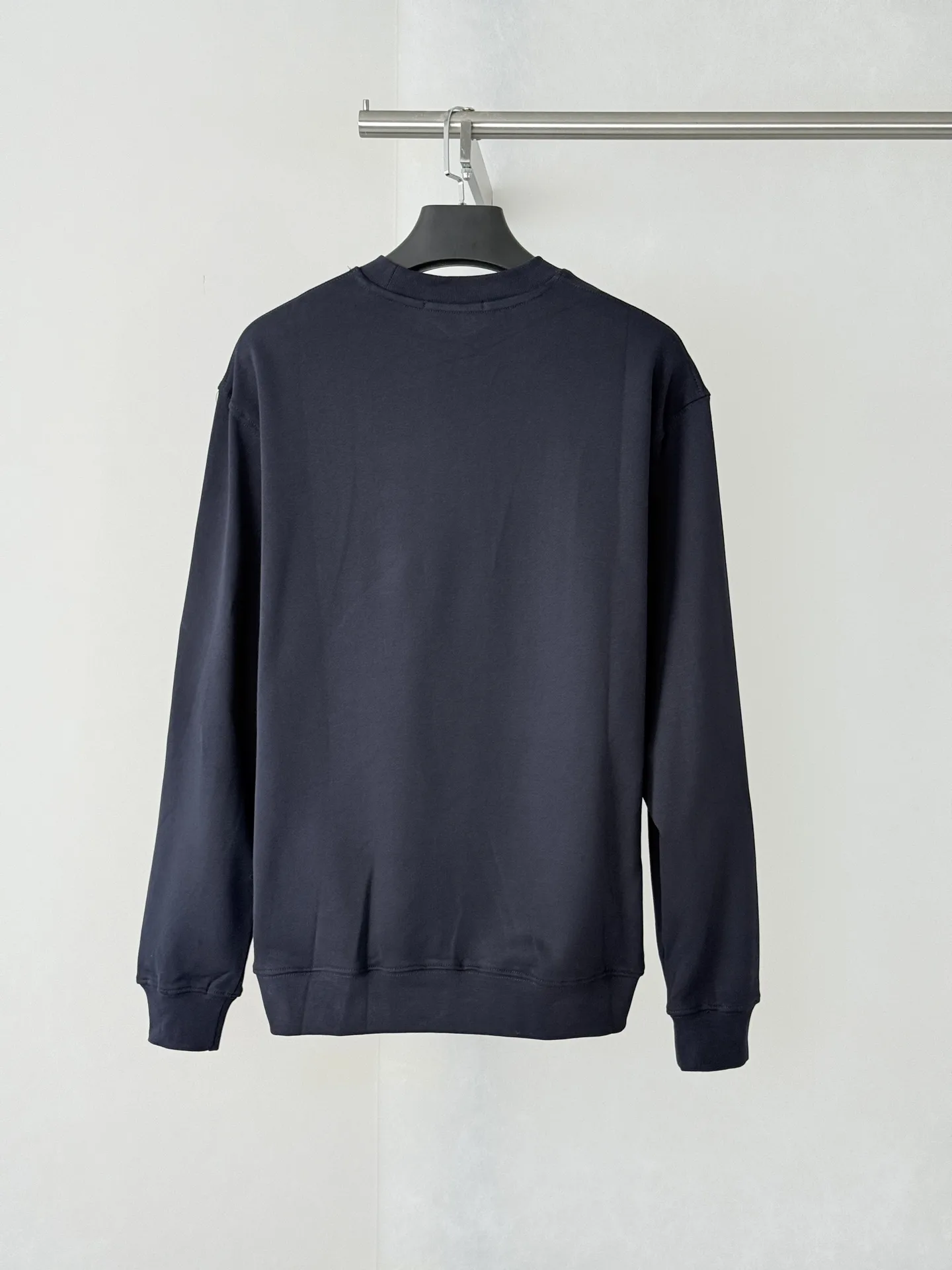 Logo-Embroidered Crew-Neck Sweatshirt D23023913 — view 2