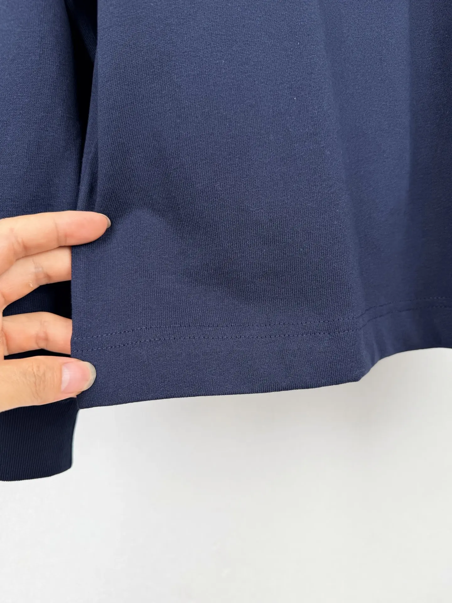 Logo-Label Long-Sleeved Polo Shirt D23022859 — view 9