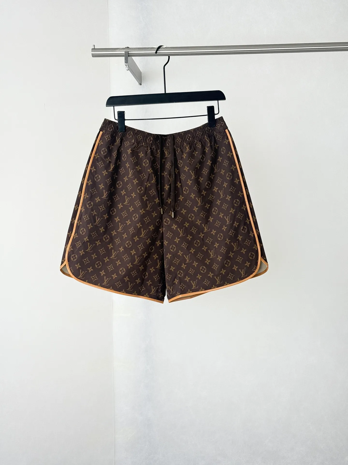 Monogram Print Quick-Dry Swim Shorts D23524742