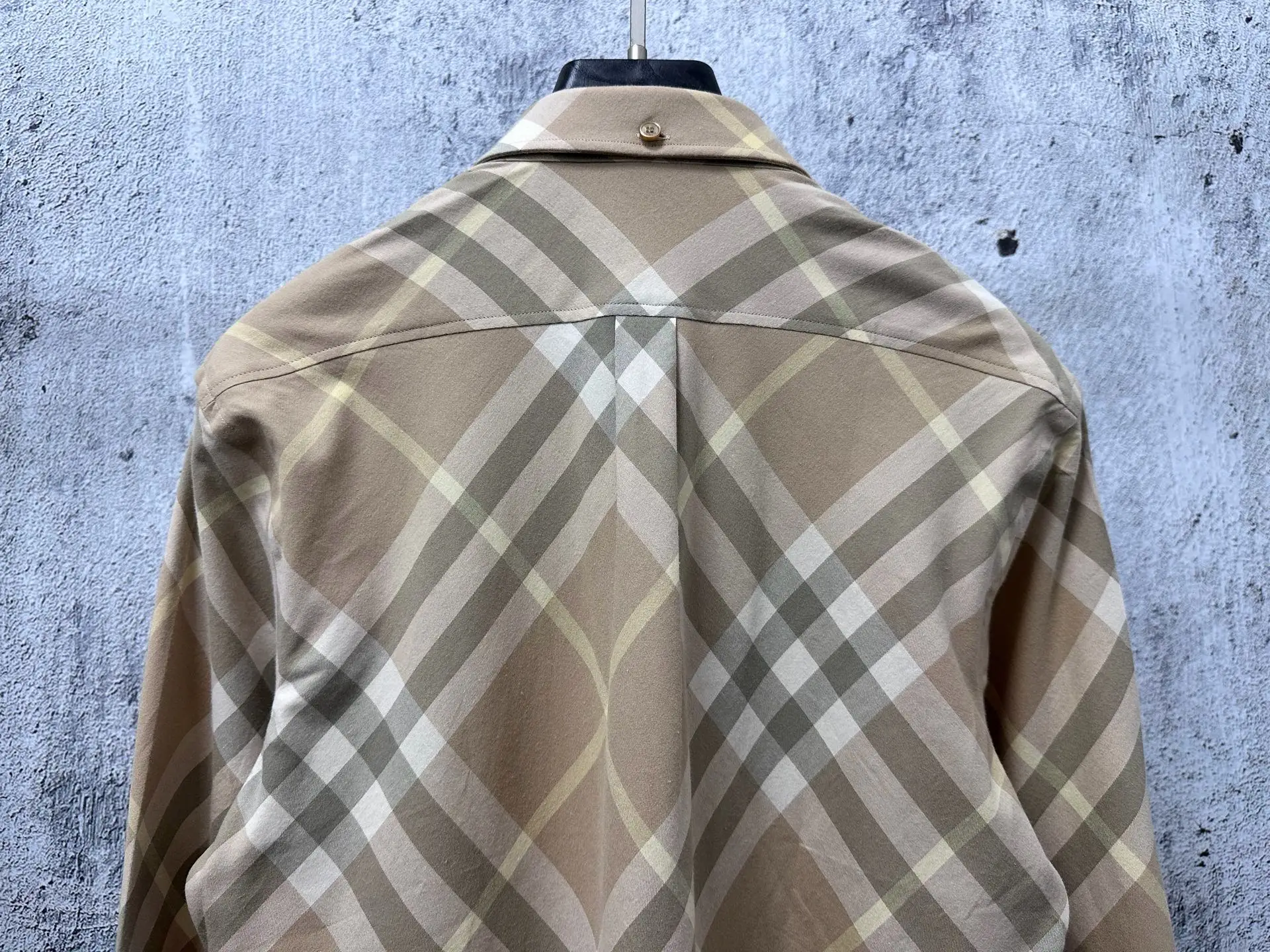 Diagonal Check Button-Down Shirt D23524872 — view 8