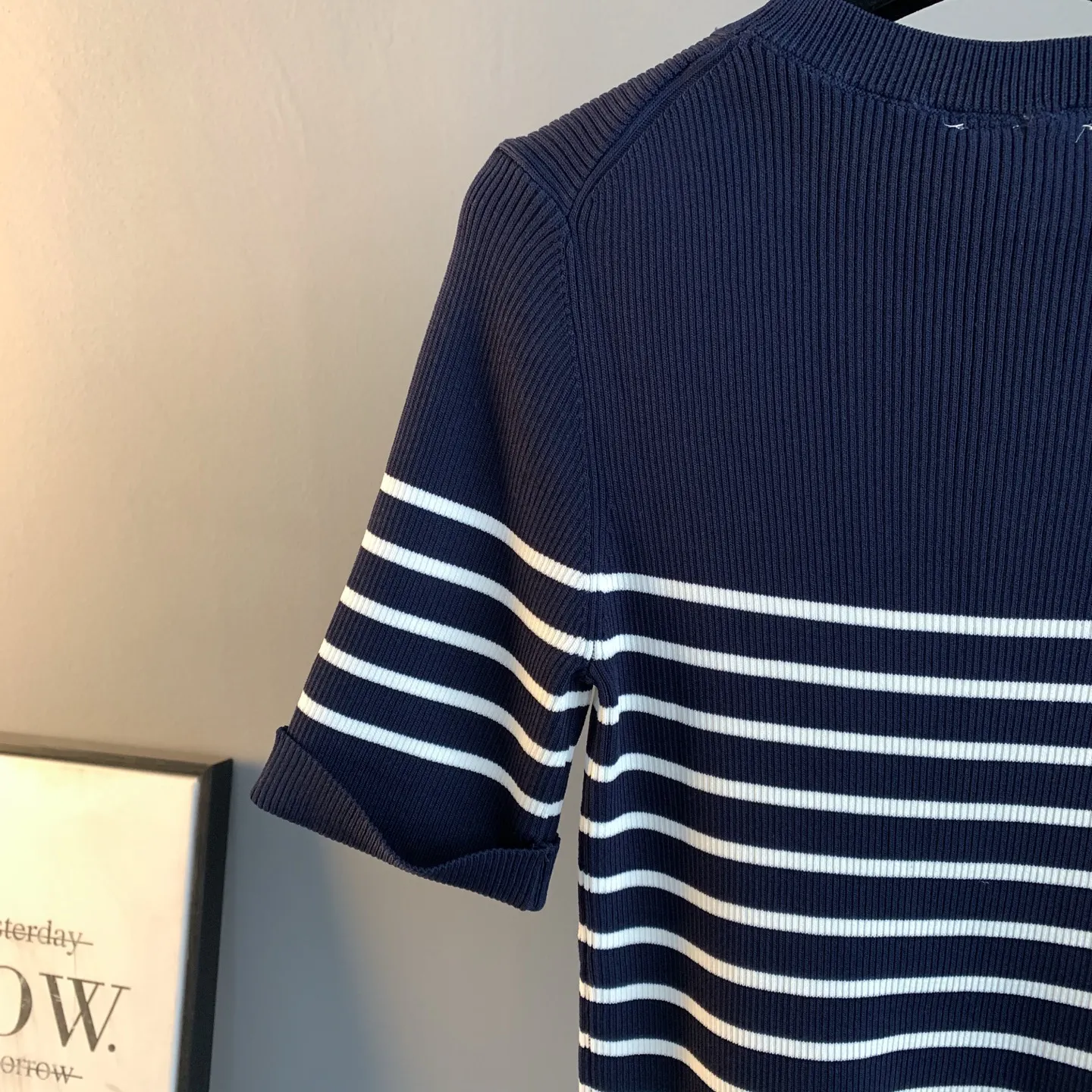 Striped Logo Ribbed Knit Top D23524198 — view 8