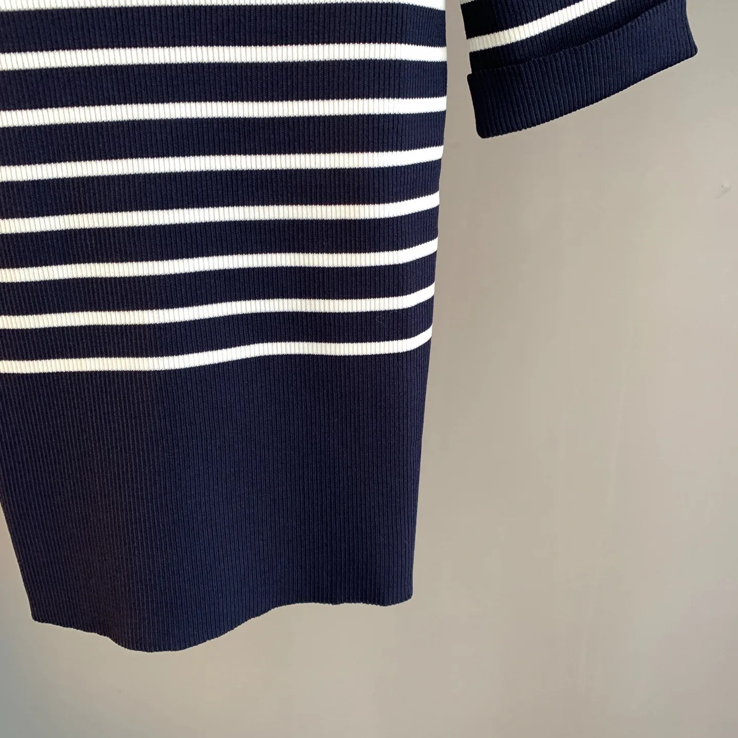 Striped Logo Ribbed Knit Top D23524198 — view 9