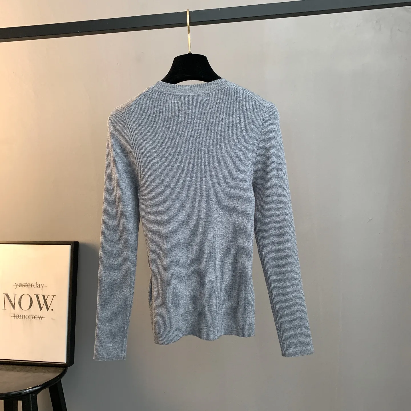 Logo Intarsia Ribbed Merino Wool Sweater D23524193 — view 2
