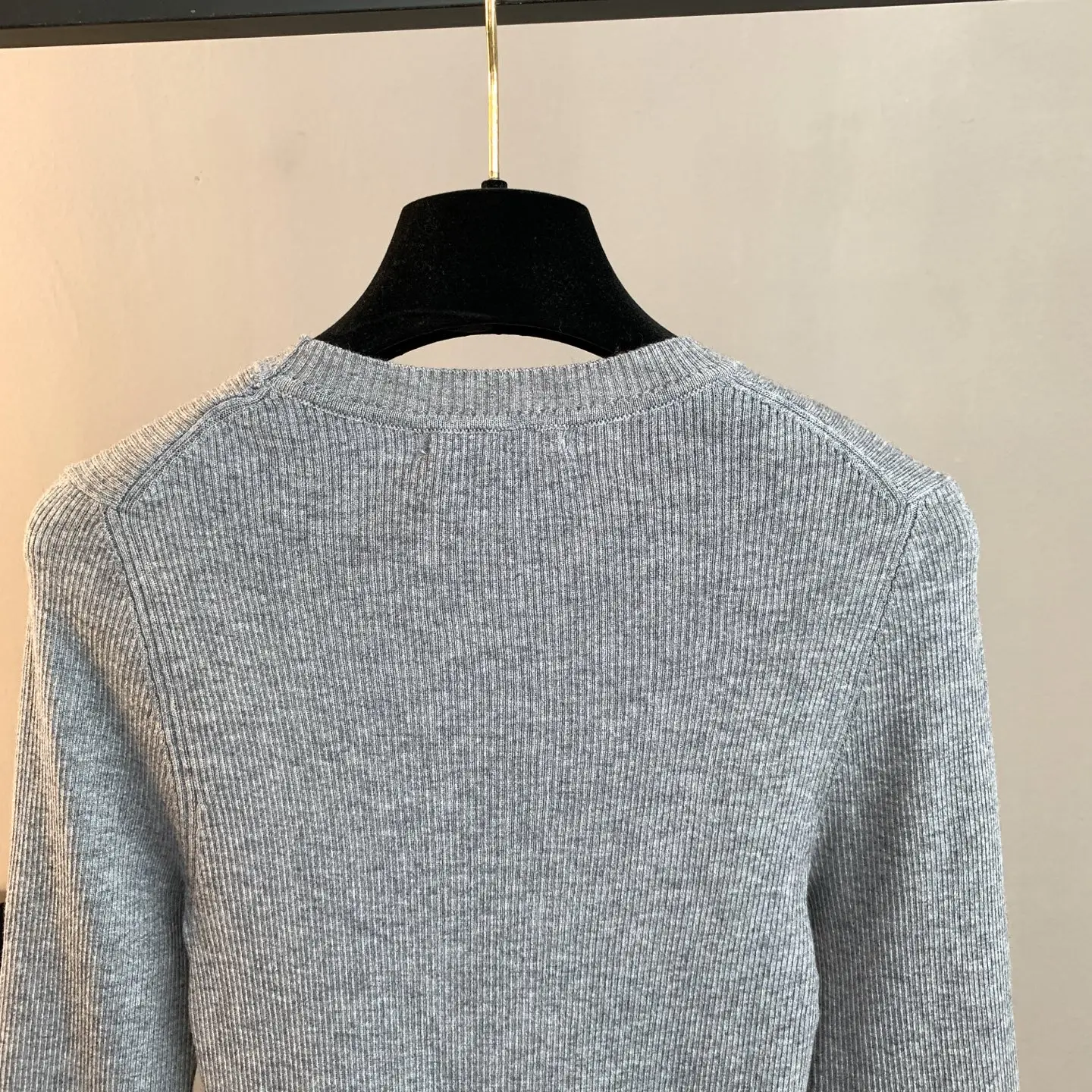 Logo Intarsia Ribbed Merino Wool Sweater D23524193 — view 4