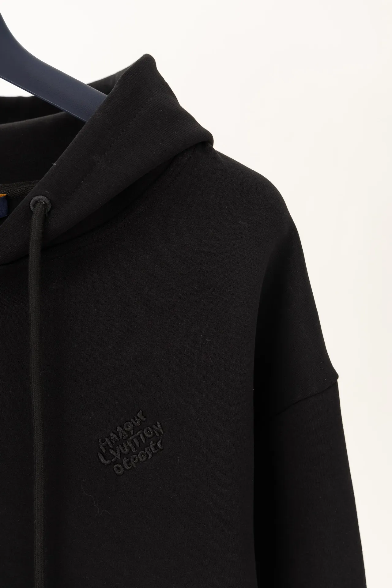 Logo Embroidered Zip-Up Hoodie with Pearl Details D24021202 — view 9
