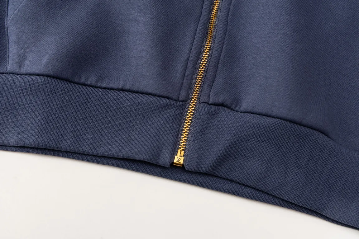 Logo Embroidery Pearl Zip-Up Hoodie D24021201 — view 11