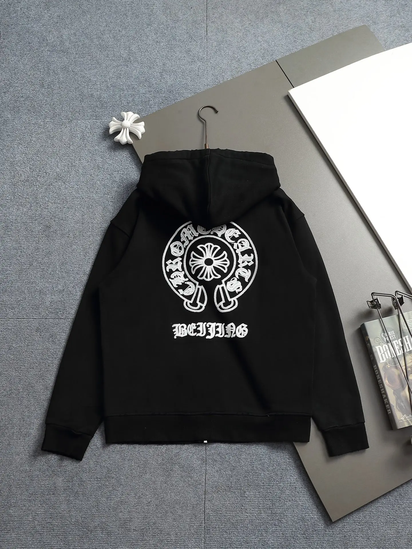 Logo Embroidered Zip-Up Hoodie D24523291 — view 14