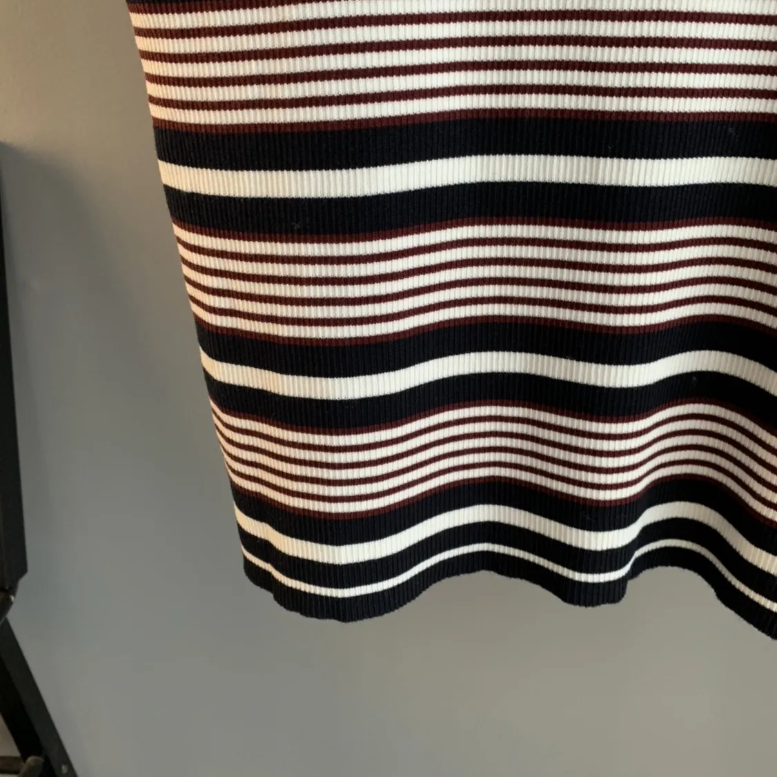 Logo-Embroidered Striped Knit Top D24524051 — view 7