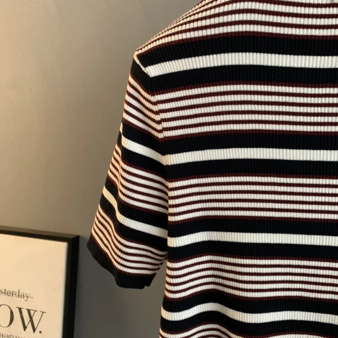 Logo-Embroidered Striped Knit Top D24524051 — view 9