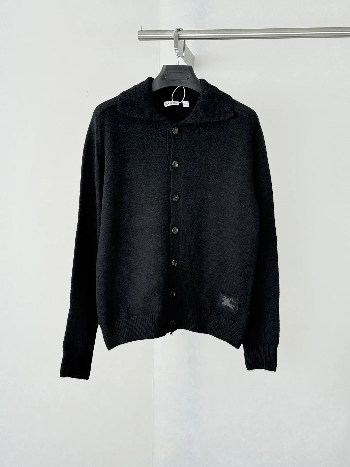 Logo-Embroidered Collared Knit Cardigan D25023915