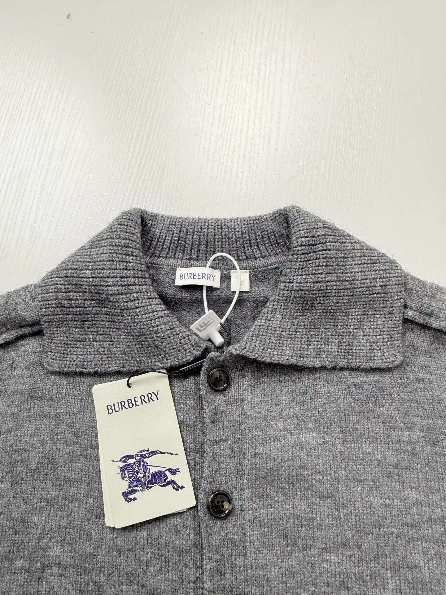 Logo-Embroidered Collared Knit Cardigan D25023914 — view 8