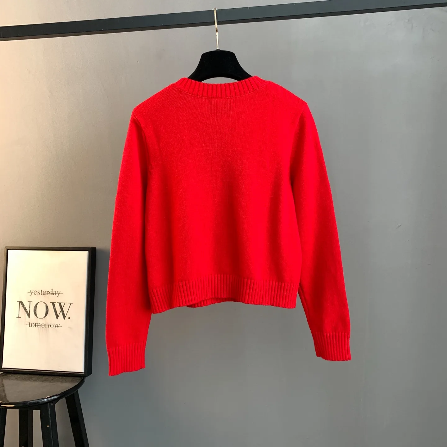 Logo Intarsia Wool Crew-Neck Sweater D25024187 — view 2