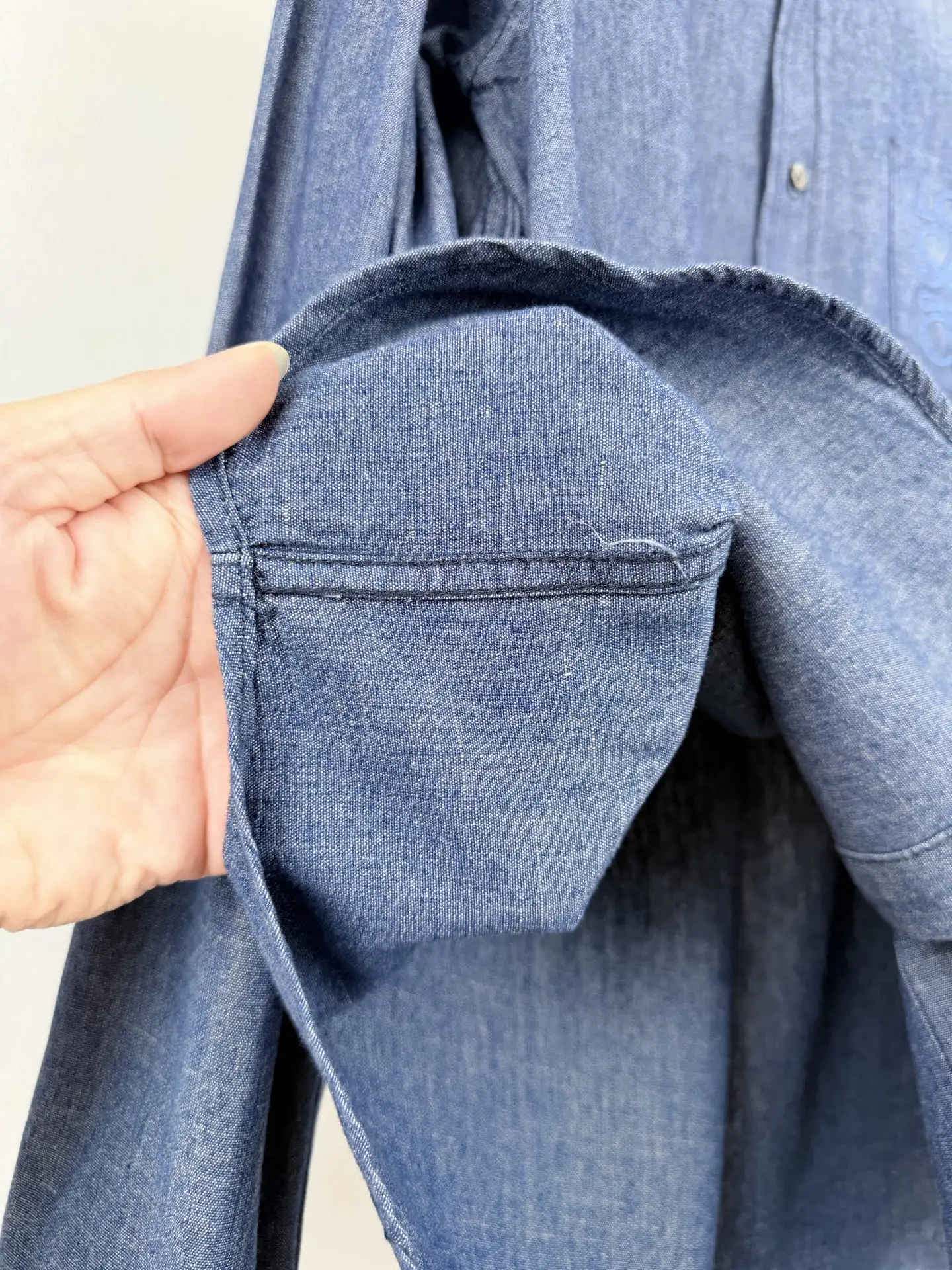 Anagram Embroidered Washed Denim Shirt D25521295 — view 10