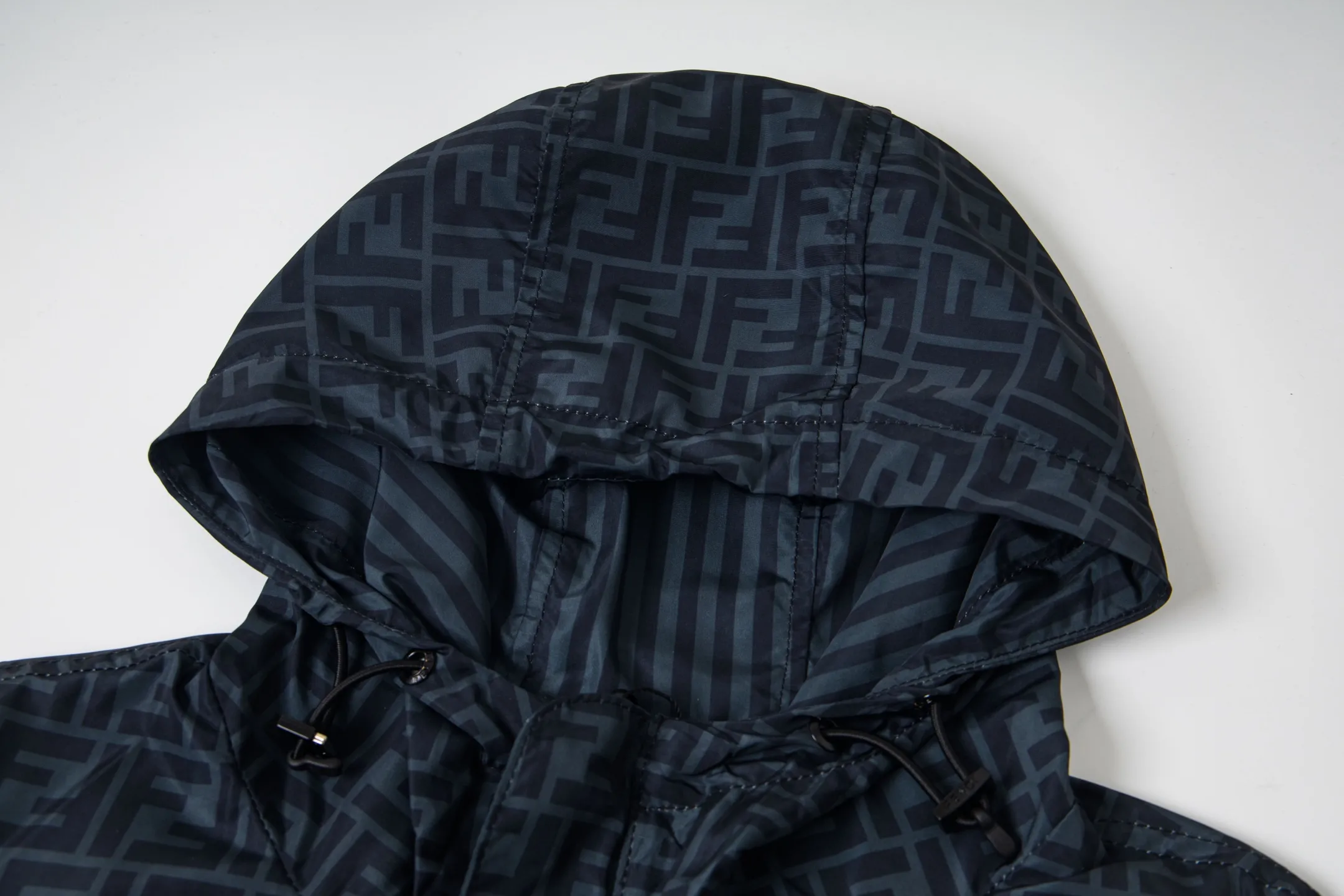 Reversible FF Monogram Jacquard Hooded Jacket D25523499 — view 3