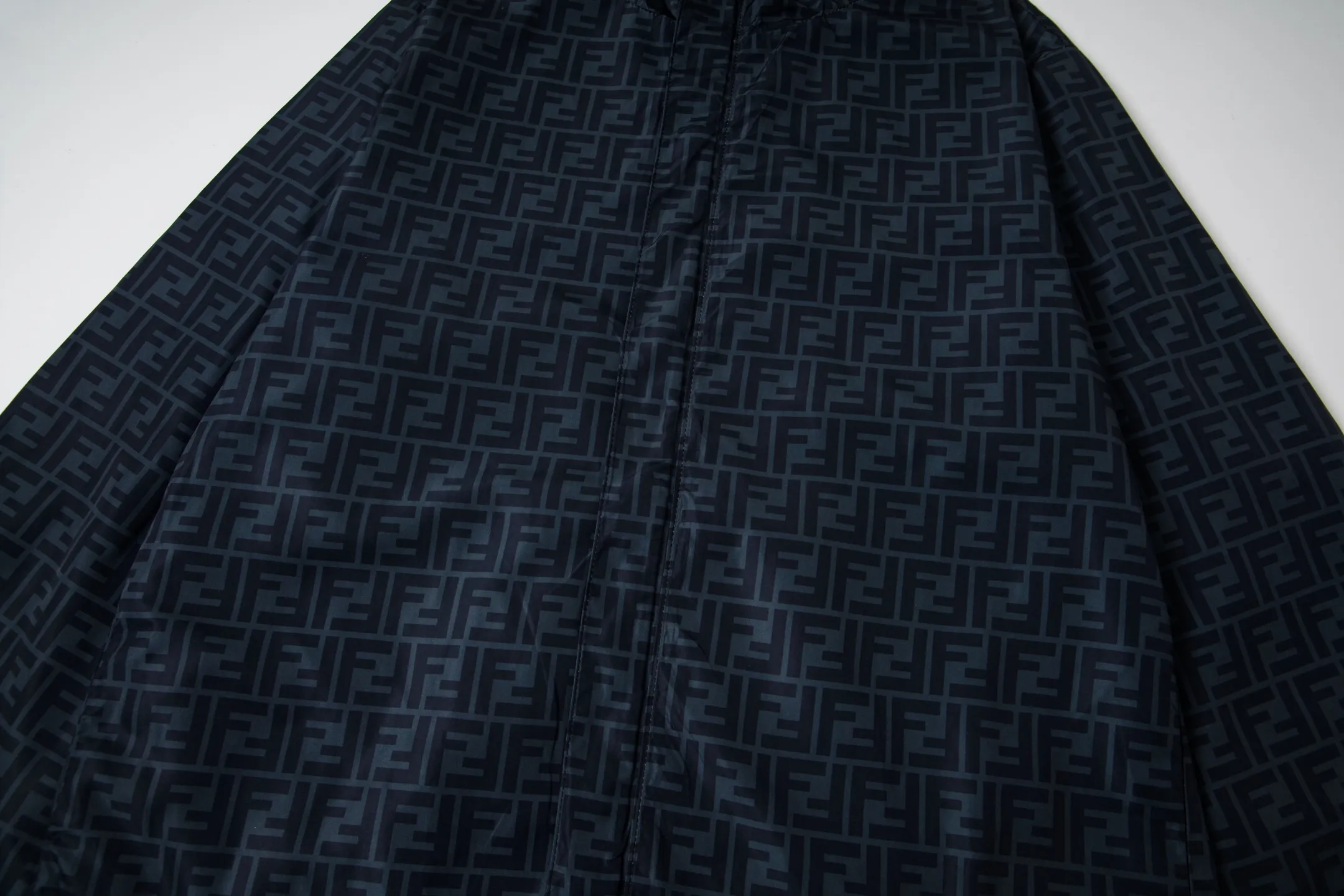 Reversible FF Monogram Jacquard Hooded Jacket D25523499 — view 6