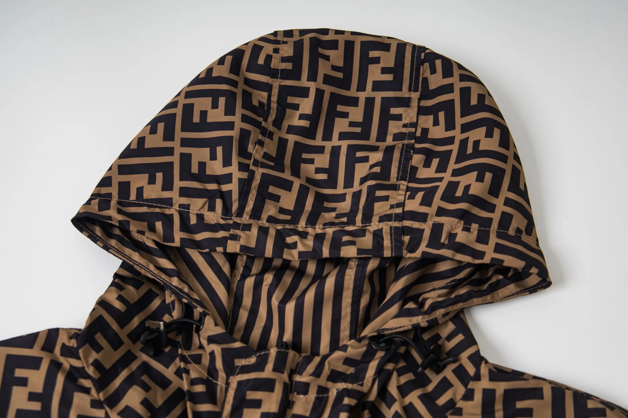 Reversible FF Monogram Jacquard Hooded Jacket D25523497 — view 4