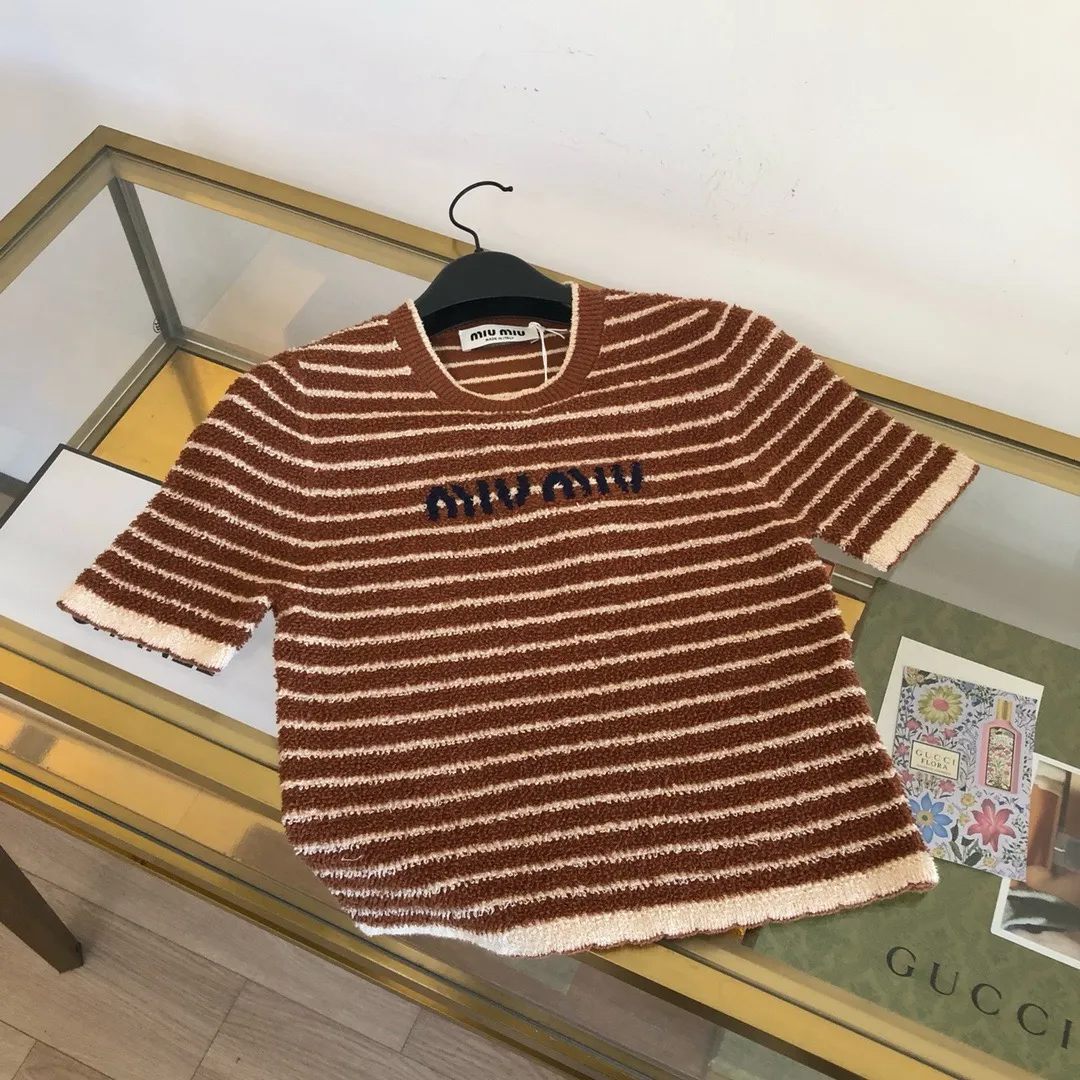 Striped Bouclé Cotton-Blend Knit Top D25524046