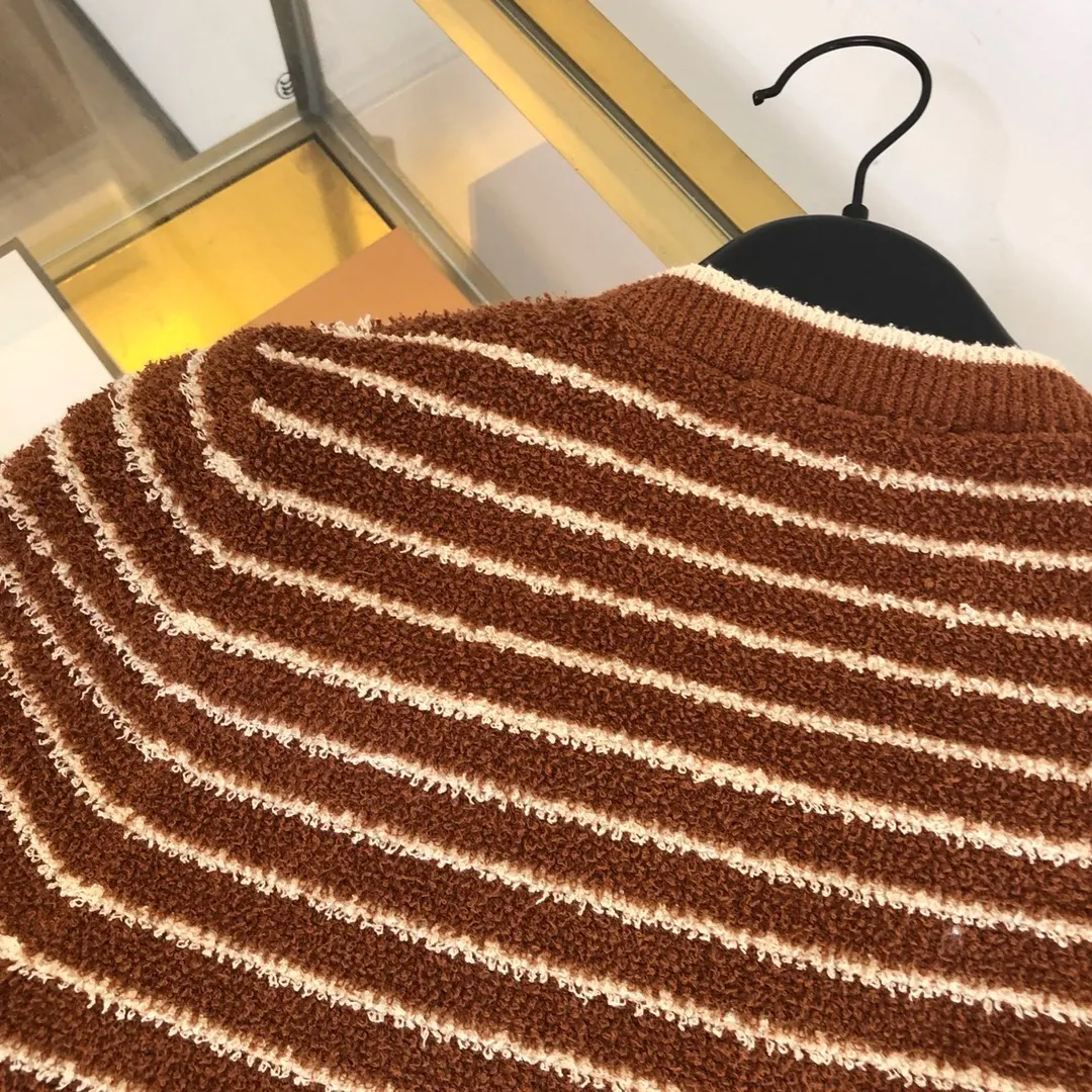 Striped Bouclé Cotton-Blend Knit Top D25524046 — view 5