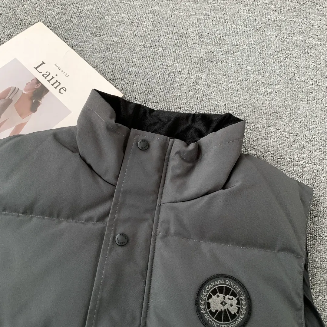 Quilted Down-Filled Gilet D26024822 — view 3