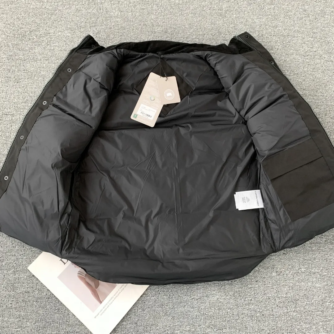 Quilted Down-Filled Gilet D26024823 — view 7