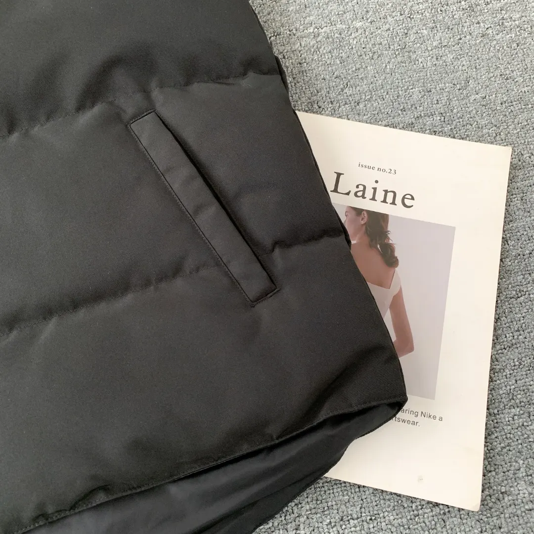 Canada Goose Freestyle Down-Filled Gilet D26024824 — view 5