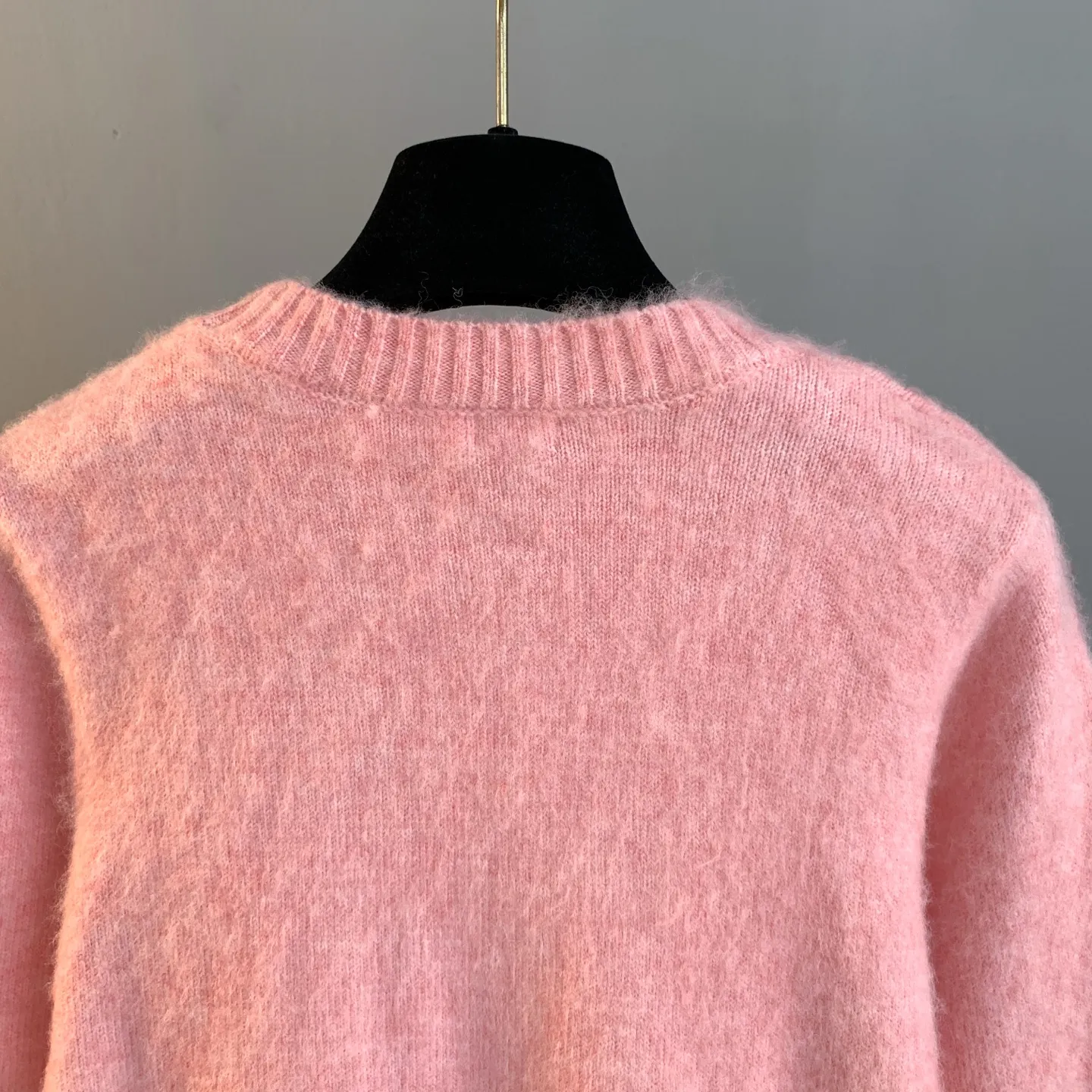 Rabbit Embroidery Wool Crew-Neck Sweater D26024194 — view 4