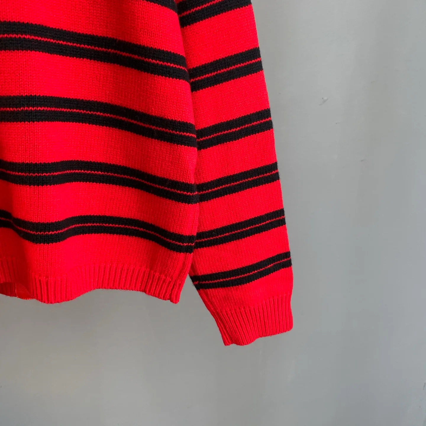 Striped Wool-Blend Knit Cardigan D26024185 — view 9