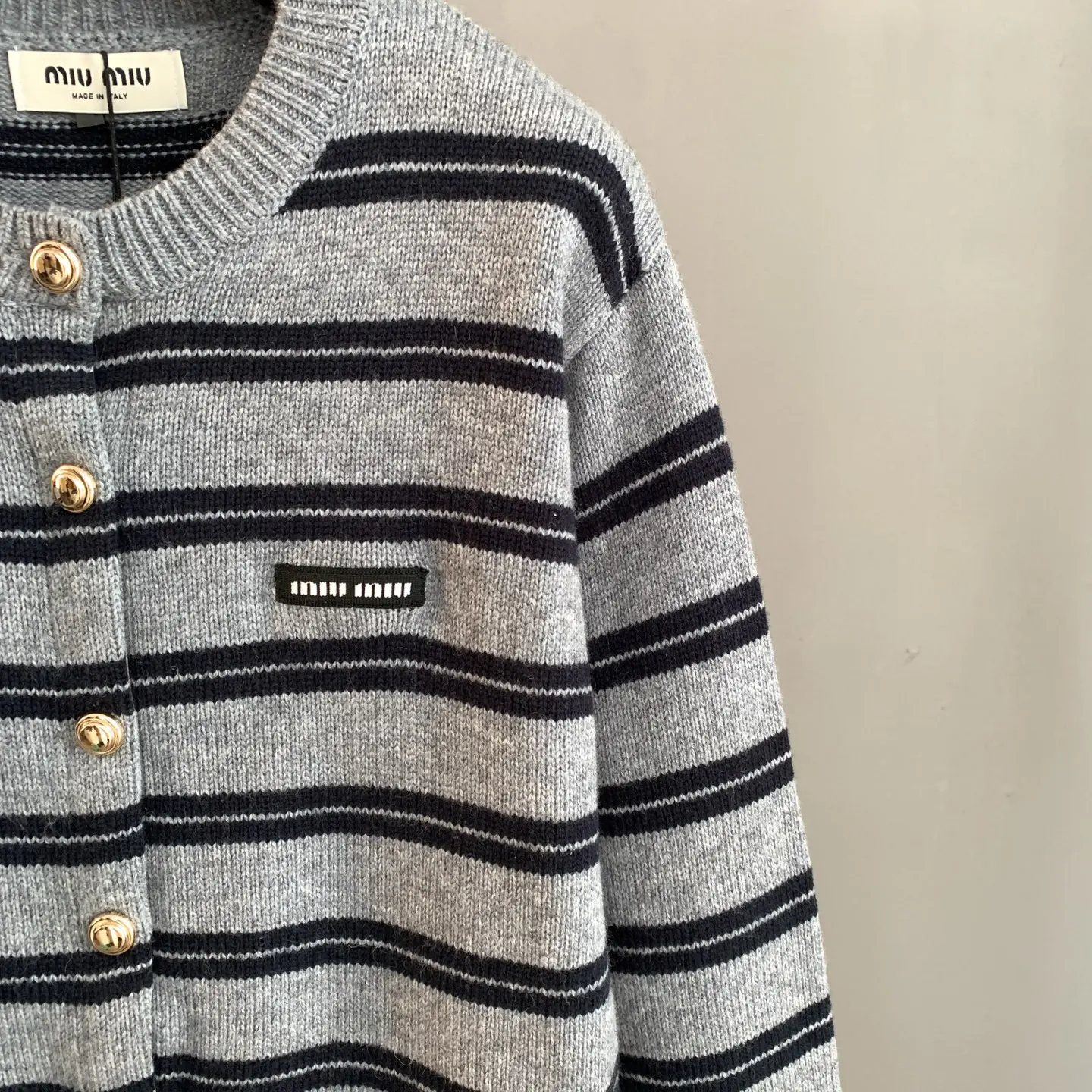 Striped Wool-Blend Logo Cardigan D26024186 — view 6