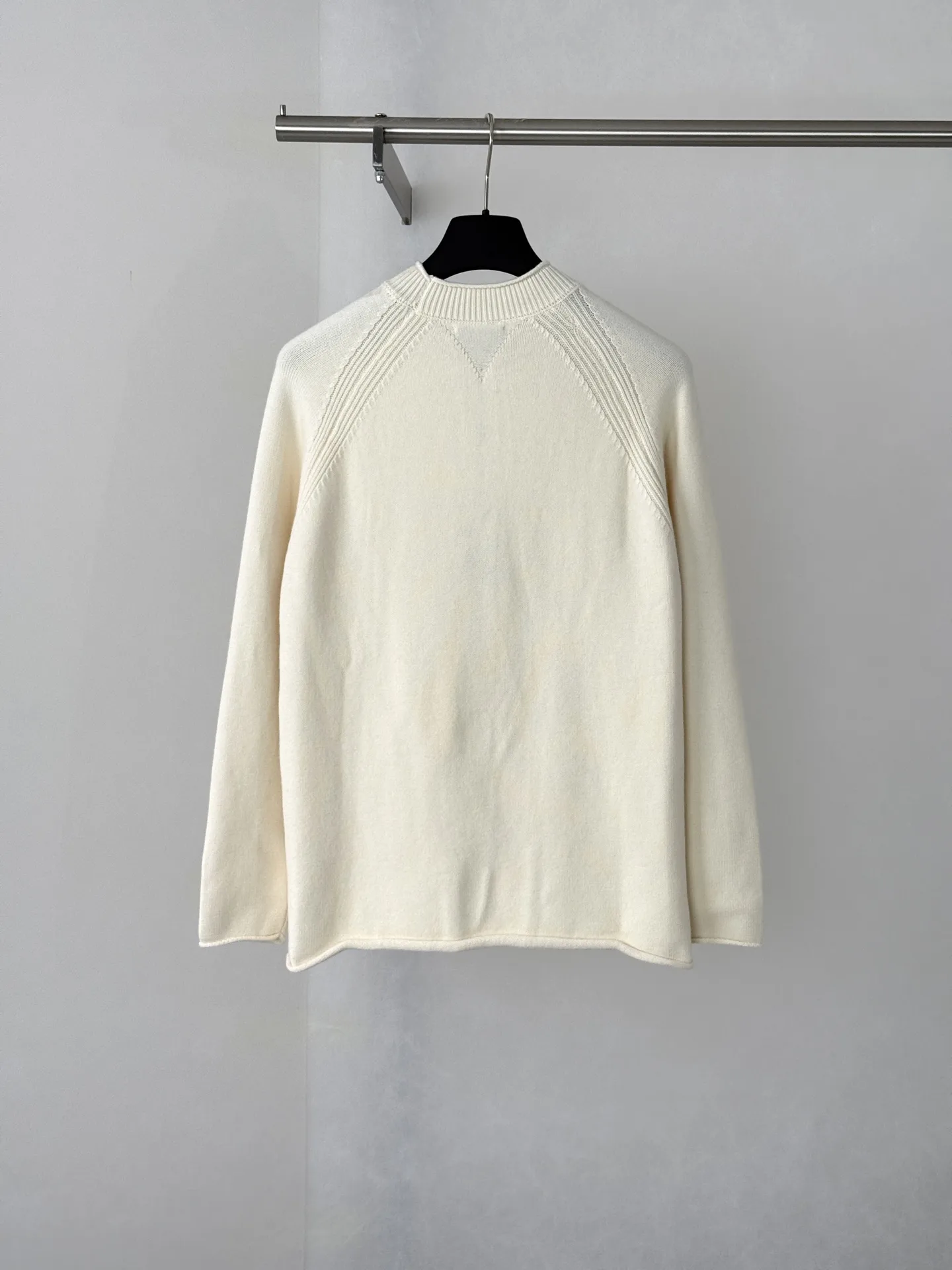 Raglan Sleeve Ribbed Knit Sweater D26524749 — view 2