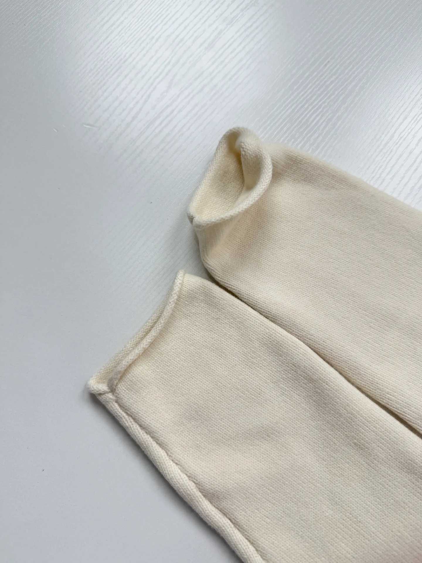 Raglan Sleeve Ribbed Knit Sweater D26524749 — view 10