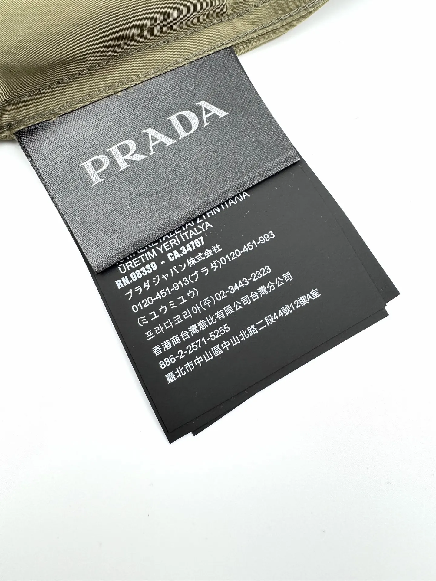 Re-Nylon Logo-Patch Utility Shirt D26524903 — view 10