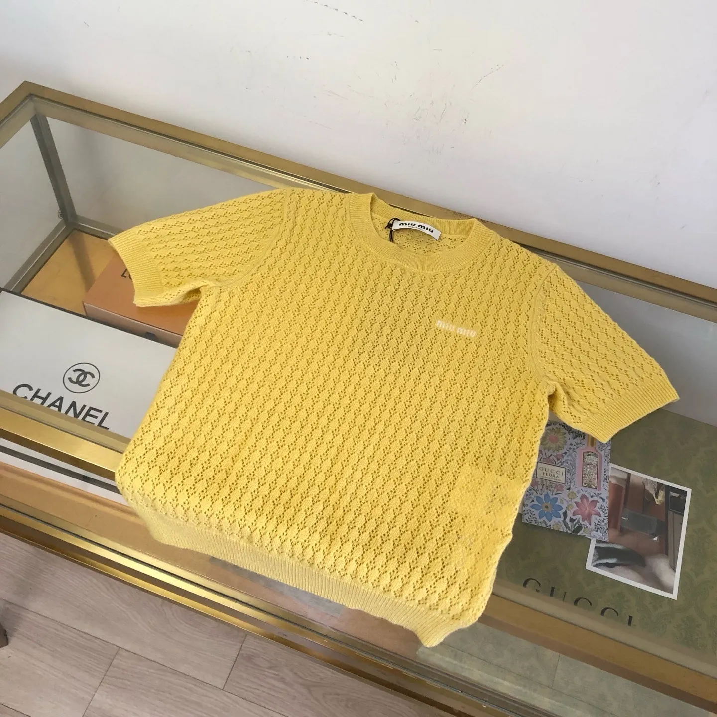 Open-Knit Cashmere and Silk Short-Sleeve Sweater D26524048