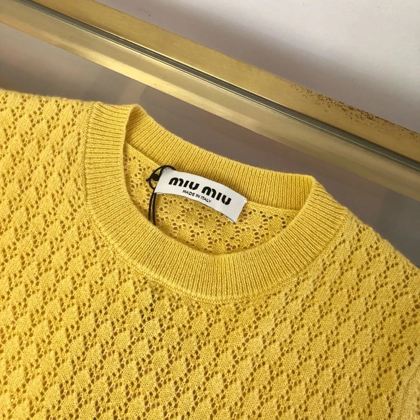 Open-Knit Cashmere and Silk Short-Sleeve Sweater D26524048 — view 4