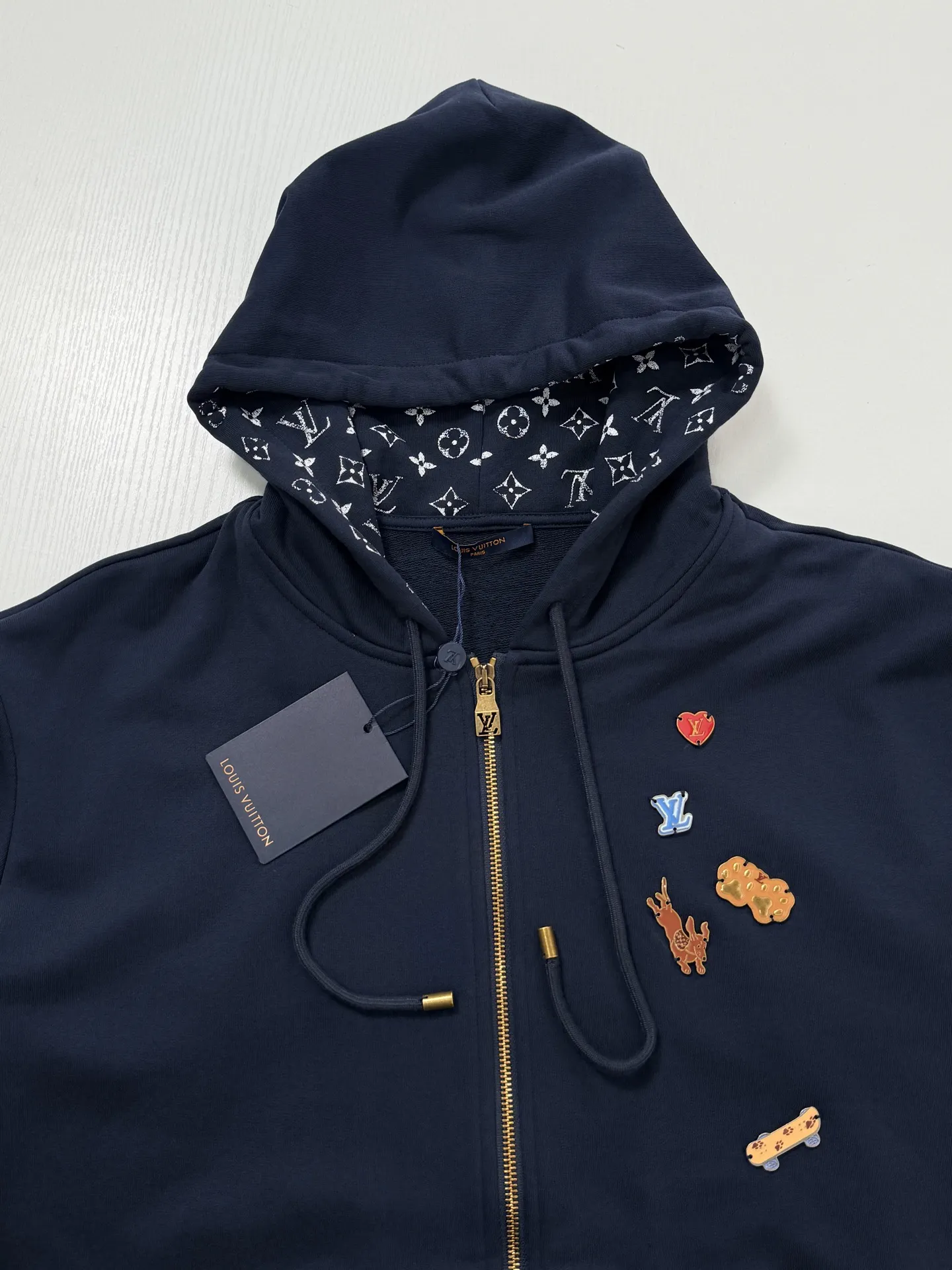 Badge-Embellished Zip-Up Hoodie D26821241 — view 6