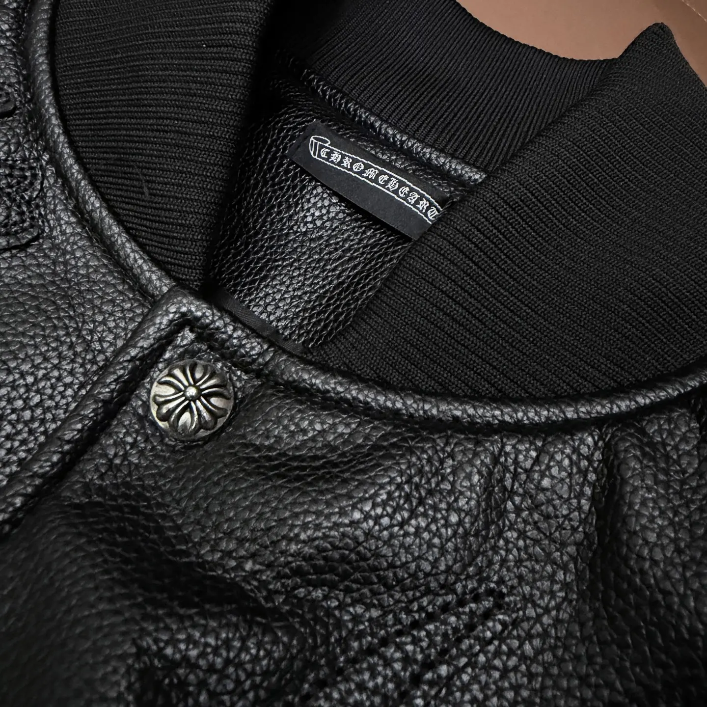 Embroidered Lambskin Leather Bomber Jacket D27022654 — view 5