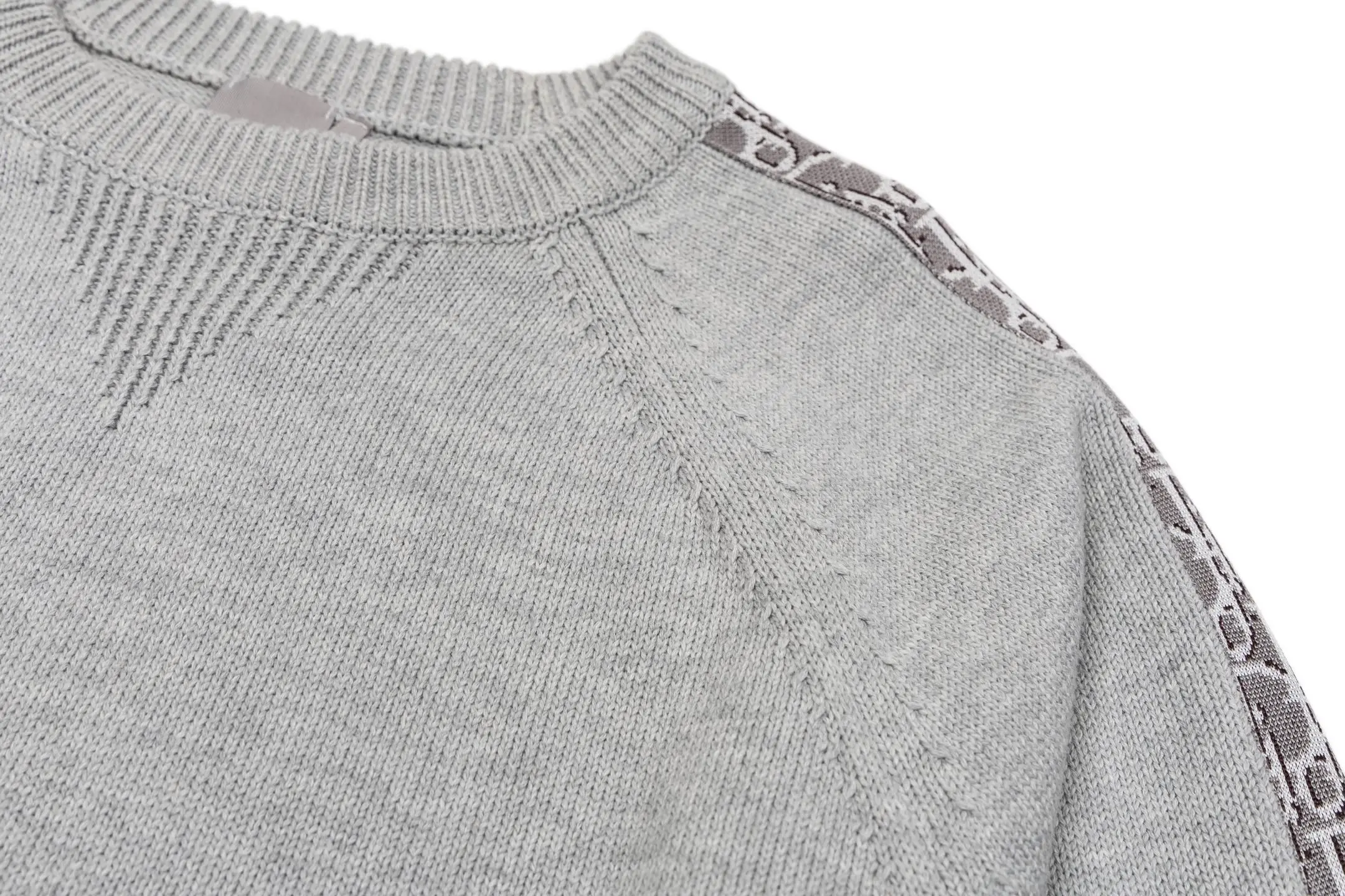 Oblique Jacquard Trim Wool-Blend Sweater D27021119 — view 5