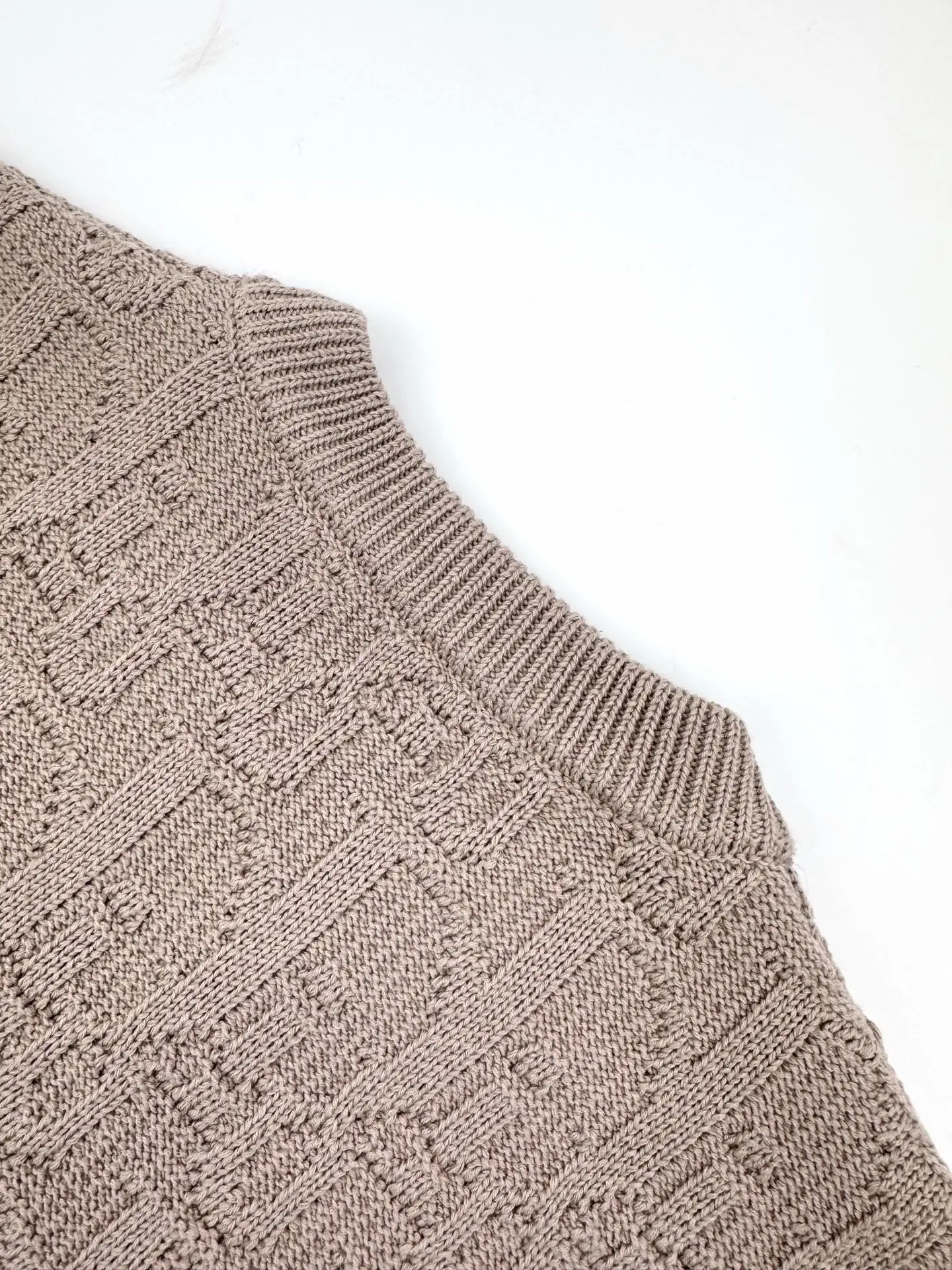Oblique All-Over Jacquard Cotton-Blend Sweater D27023221 — view 4