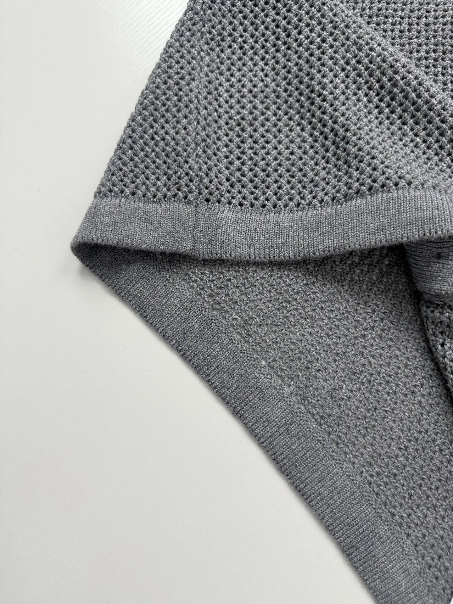 Open-Knit Mesh Polo Cardigan D27024740 — view 7