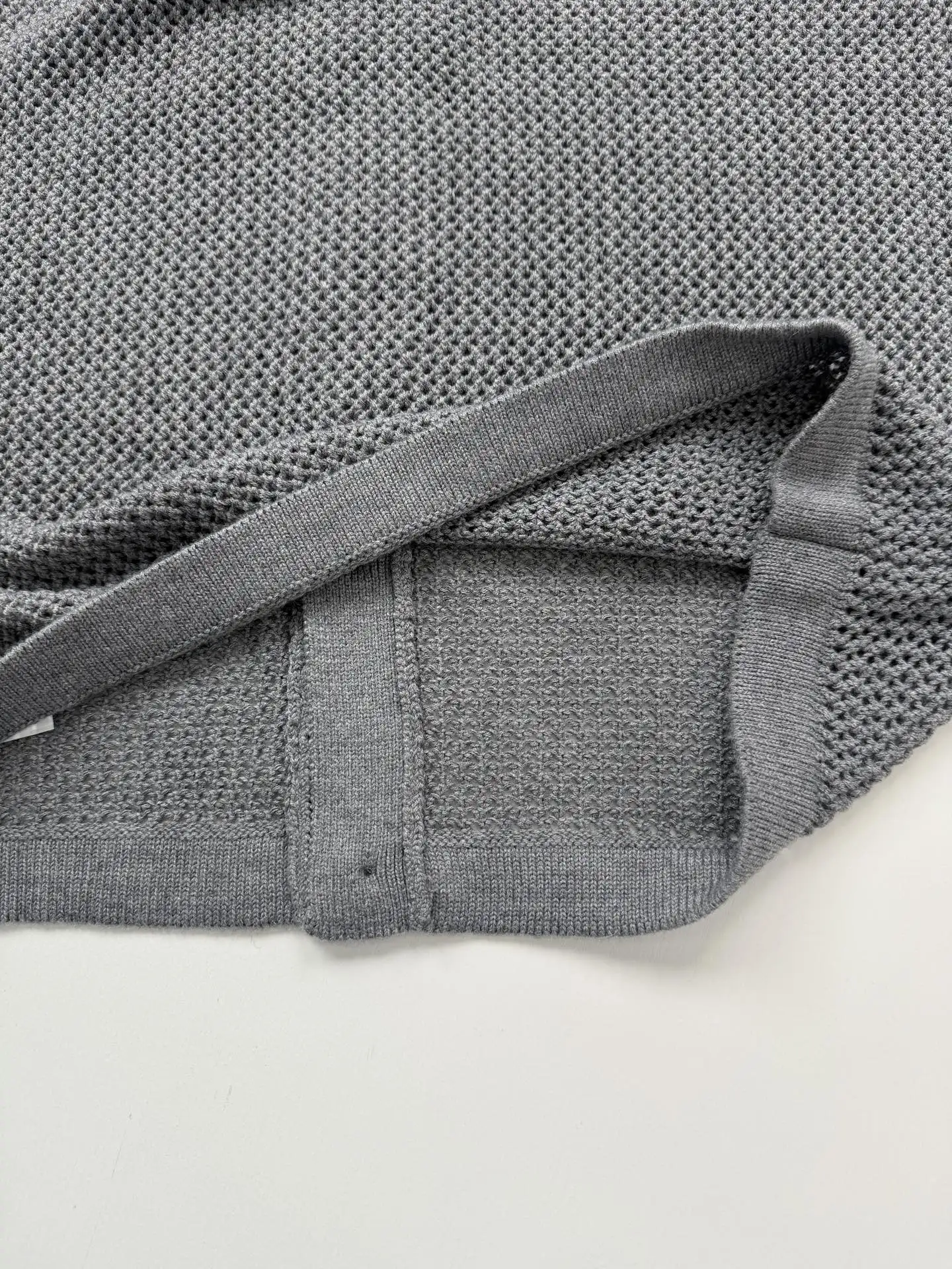 Open-Knit Mesh Polo Cardigan D27024740 — view 9