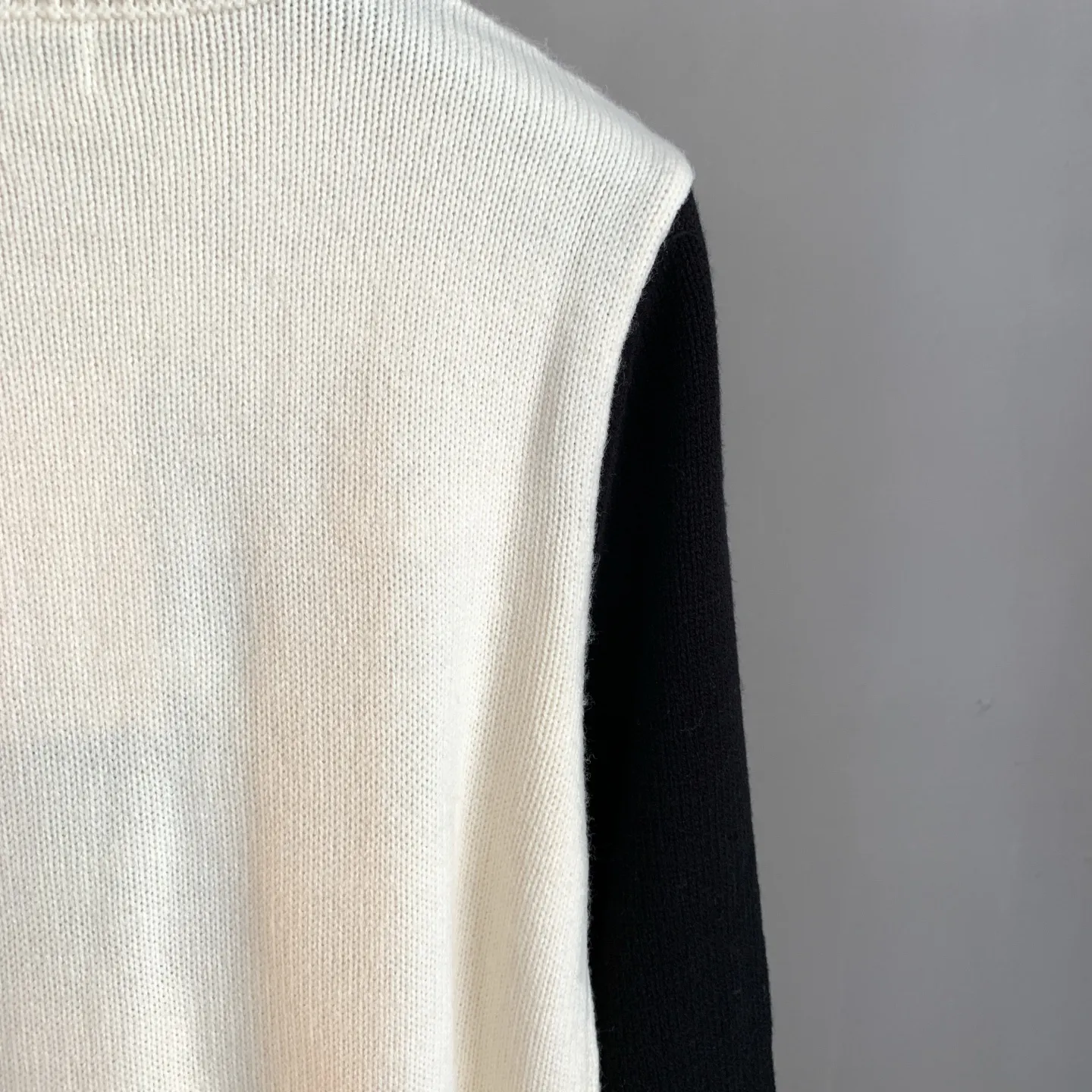Fawn Intarsia Cashmere Crew-Neck Sweater D27024184 — view 7