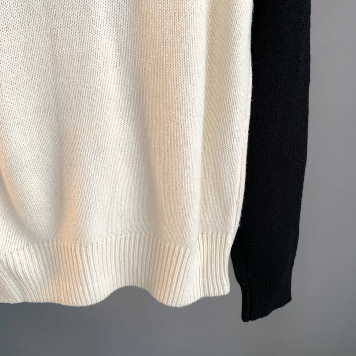 Fawn Intarsia Cashmere Crew-Neck Sweater D27024184 — view 8