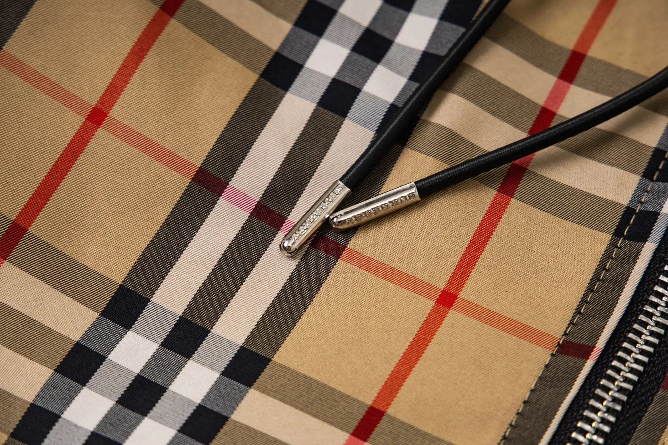 Reversible Check Hooded Jacket D27523495 — view 5